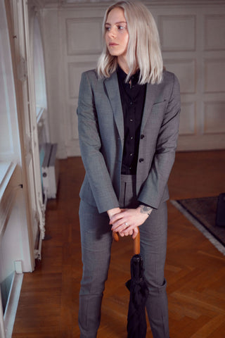 Black Bow 60 Woman Never-Iron